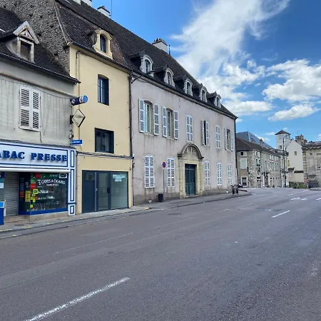 Le Nid Du Faubourg